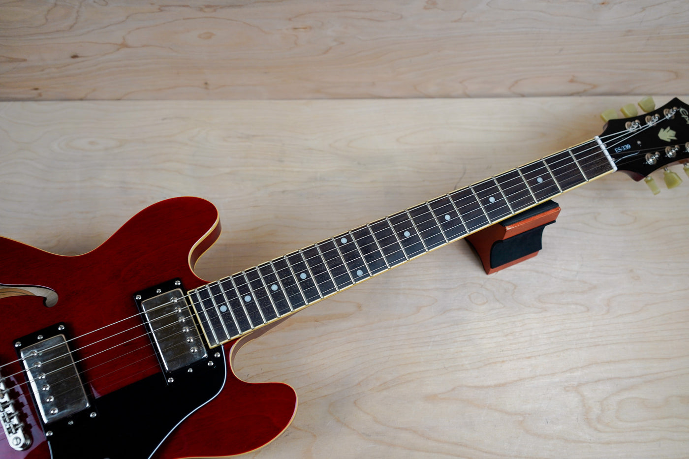 Epiphone ES-339 2014 Cherry w/ Hard Case