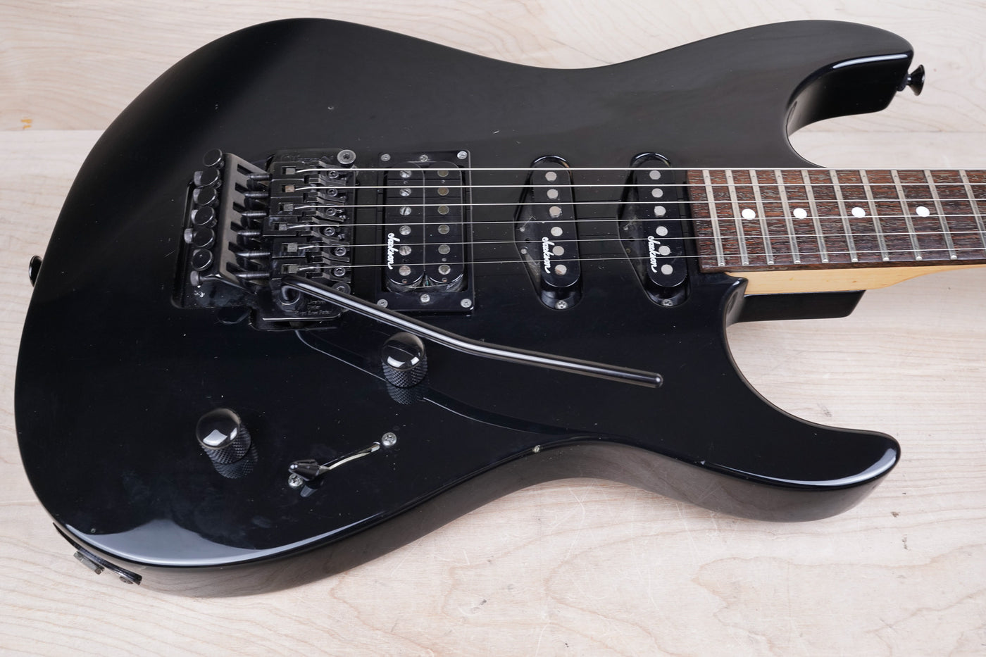 Charvel by Jackson DK-3 SSH MIJ 1980s Black Made in Japan w/ Bag
