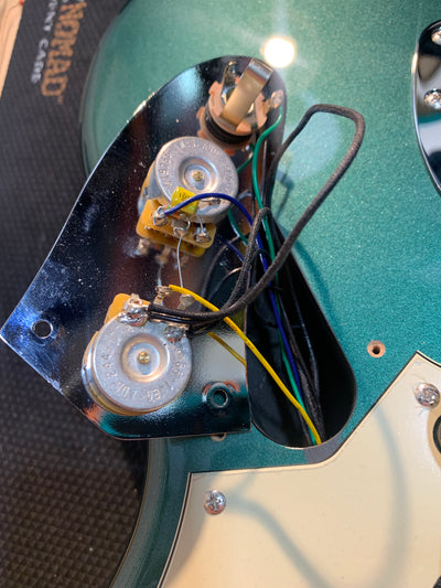 Fender FSR Traditional II '60s Jaguar MIJ 2025 Sherwood Green Metallic USA Pure Vintage Pickups Japan Exclusive w/ Bag