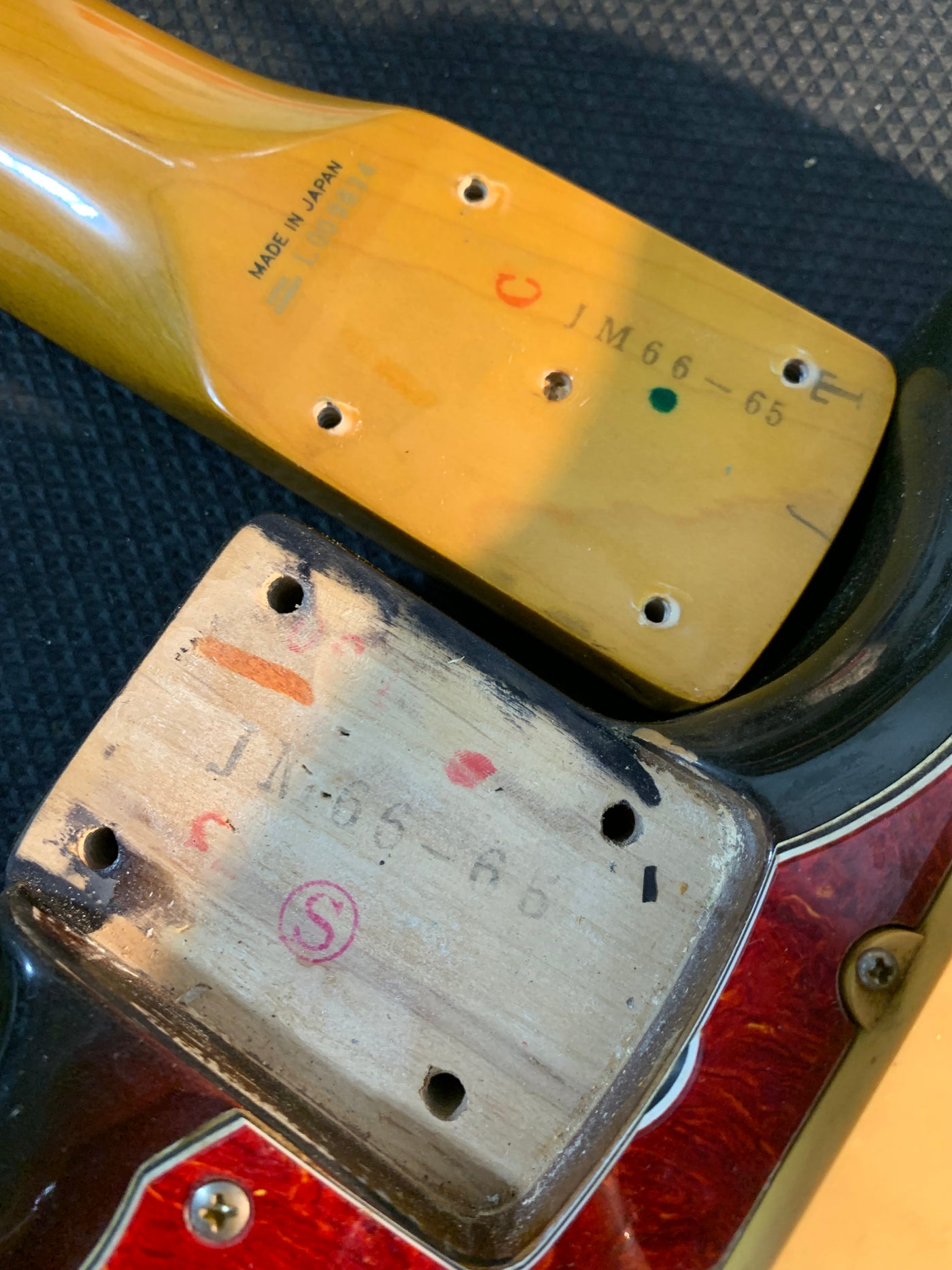 Fender JM66-65 Jazzmaster Reissue MIJ 1992 Sunburst Made in Japan Offset w/ Bag