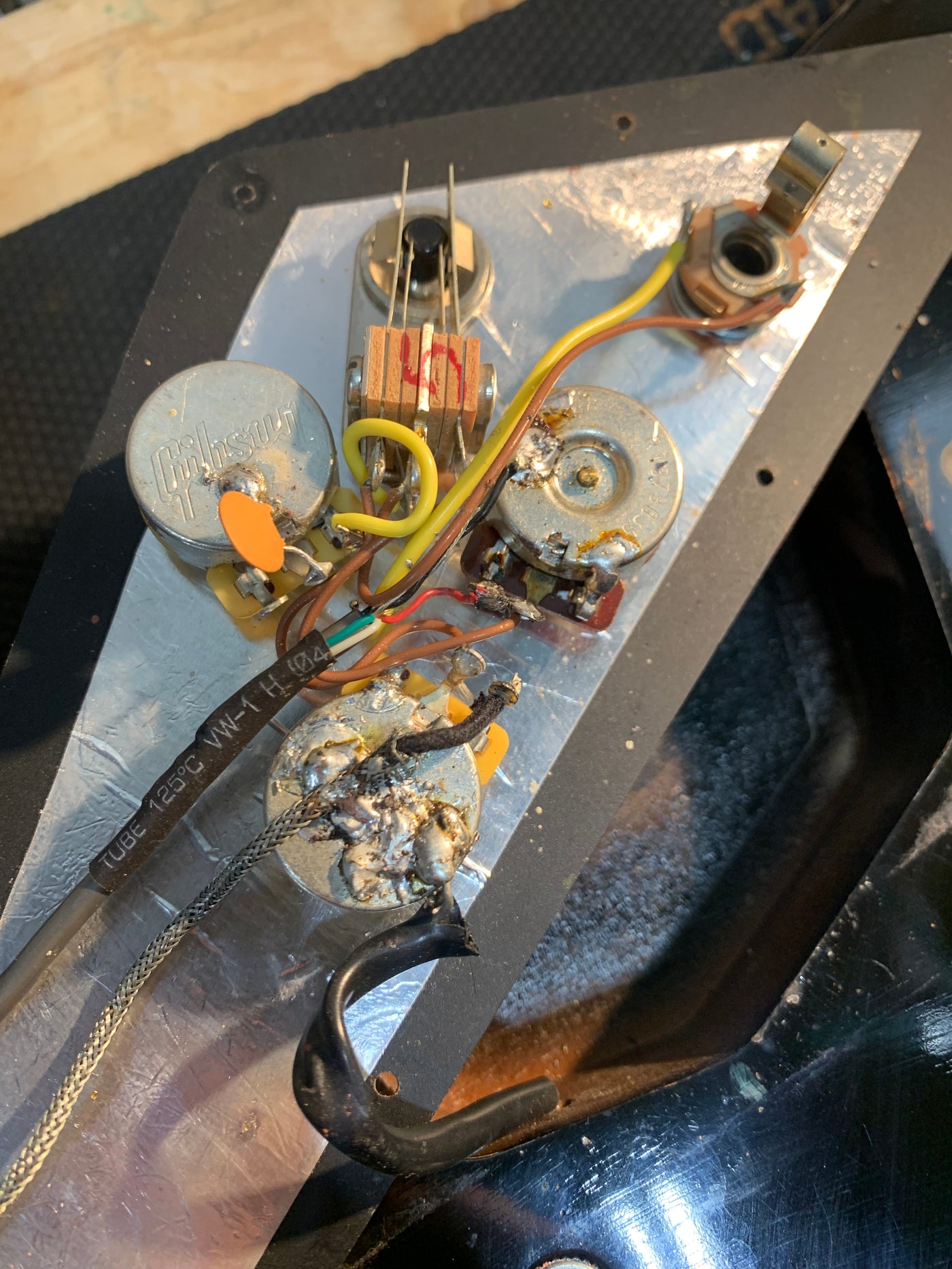 Gibson Flying V 2009 Ebony '67 Reissue Style w/ OHSC