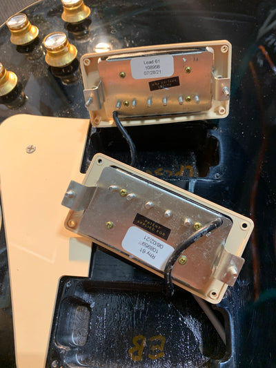 Gibson Les Paul Classic 2021 Ebony Burstbucker PAFs w/ Soft Case