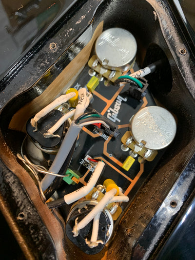 Gibson Les Paul Studio 2024 Dark Purple Burst w/ Original Soft Case