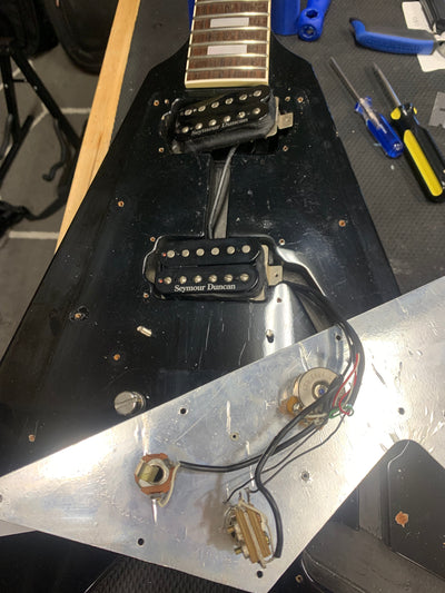 ESP V Guitar Order Made 1990s Black Seymour Duncan Pickups 67 Made in Japan MIJ w/ Bag
