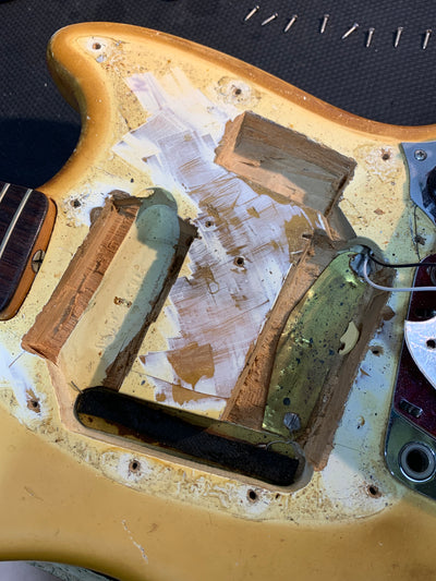 Fender Mustang 1973 Olympic White Vintage USA w/ Bag