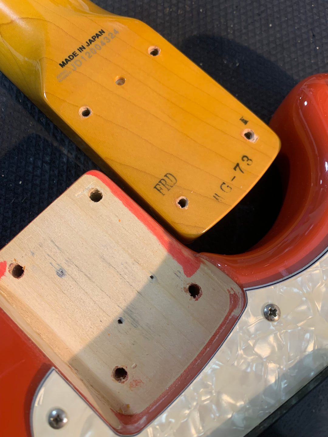 オールラッカー Fender Mustang Japan