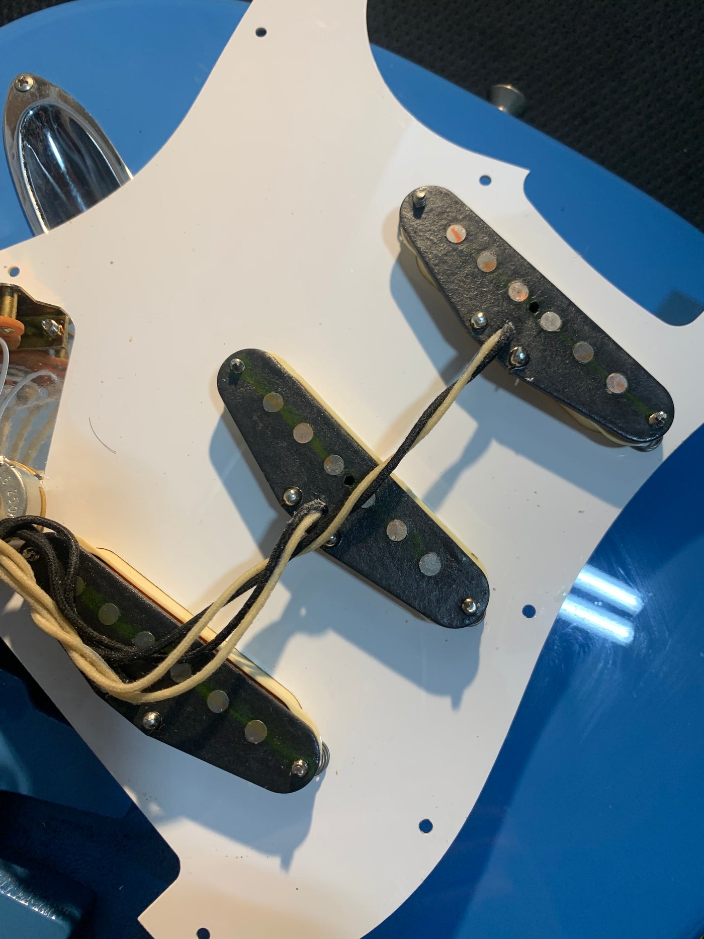 Fender MIJ Hybrid '68 Stratocaster 2020 California Blue Made in Japan w/ Bag