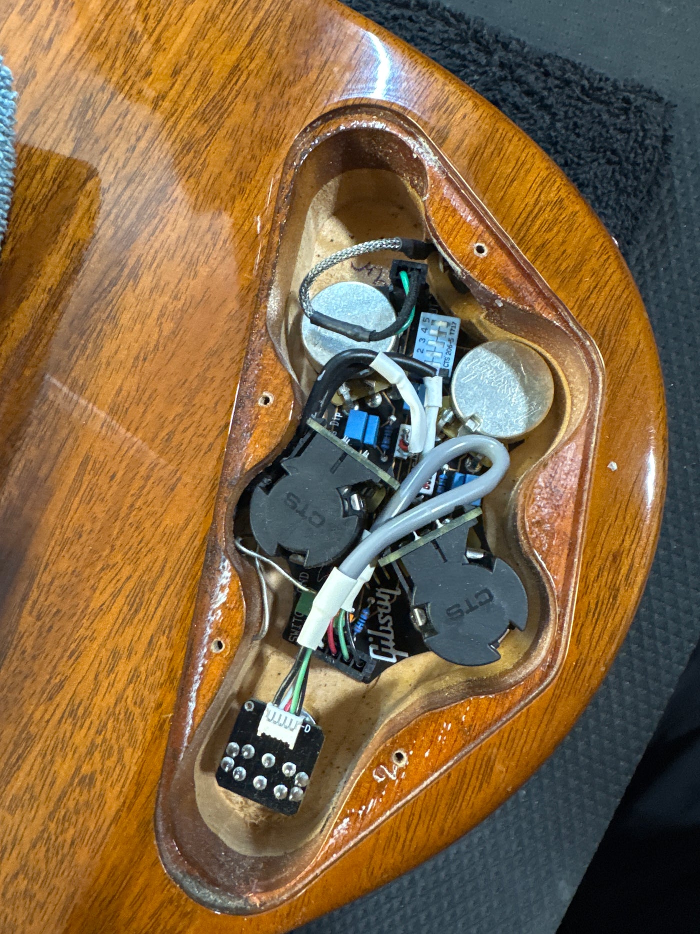 Gibson SG Standard HP-II 2018 Mojave Fade w/ Case, Paperwork