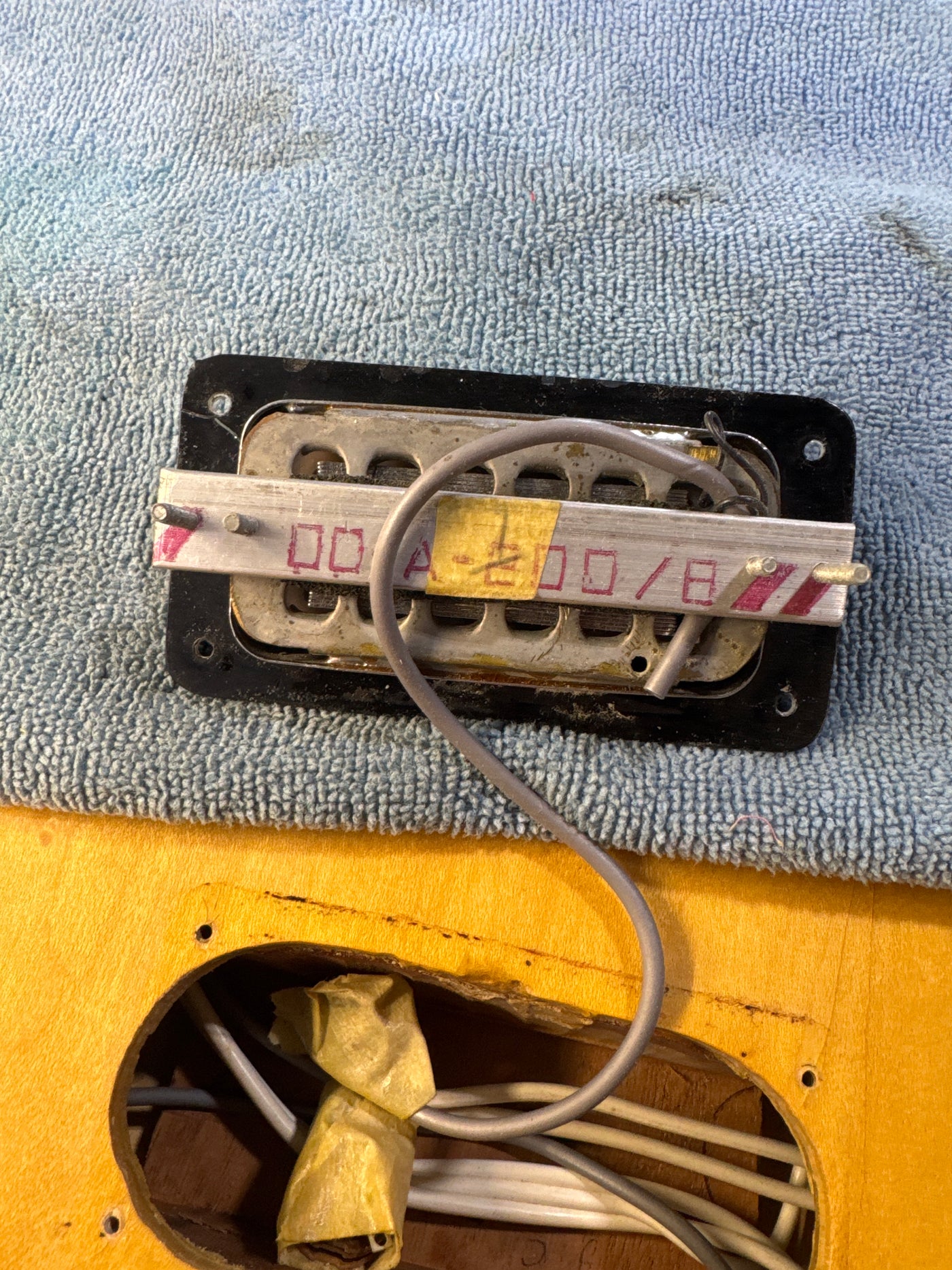 Gretsch 7607 Broadkaster Hollow Body 1975 Natural Filter'Tron Pickups Vintage USA w/ OHSC