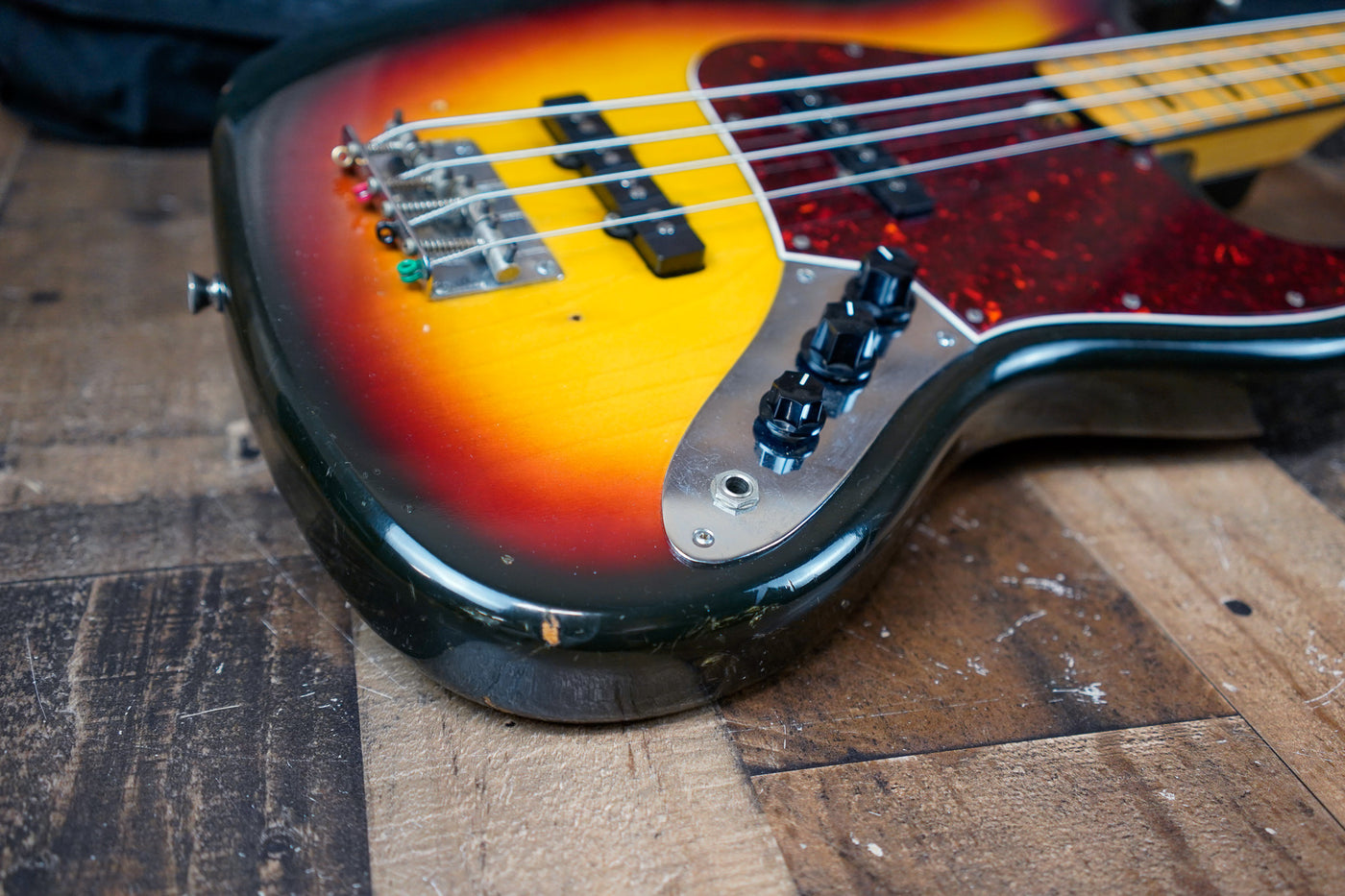 Greco JB-500S Electric J Bass 1974 Sunburst Block Inlays Made in Japan MIJ W/ Bag