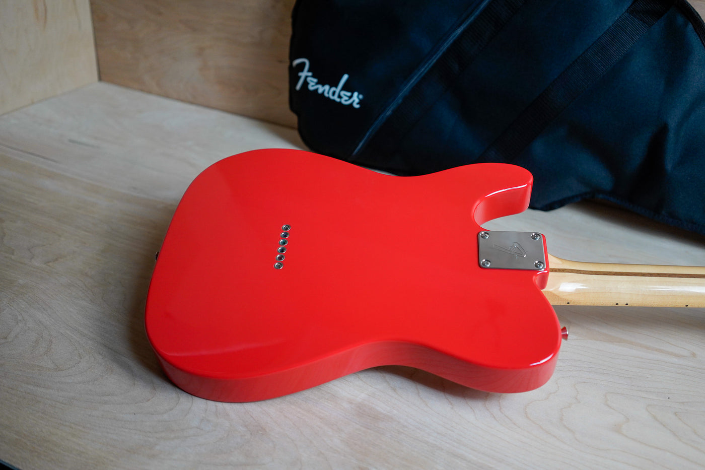 Fender MIJ Limited International Color Series Telecaster 2022 Morocco Red w/ Bag