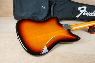 Fender MIJ Traditional 60's Jazzmaster 2017 3-Color Sunburst Made in Japan w/ Bag