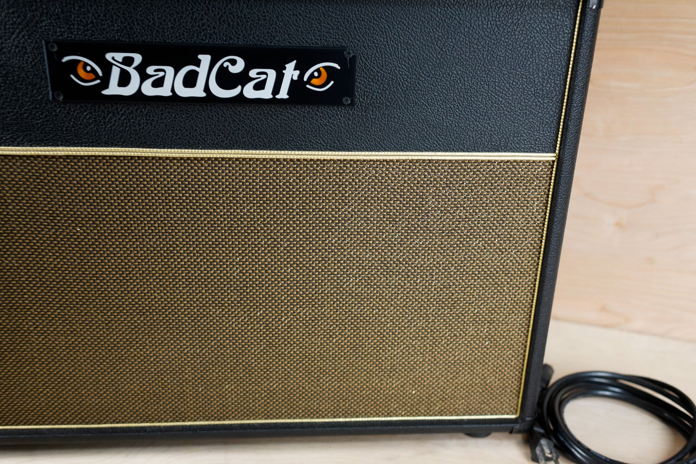 Bad Cat Hot Cat 30R Had Wired Legacy Series 30-Watt Guitar Amp Head & 2x12 Cab