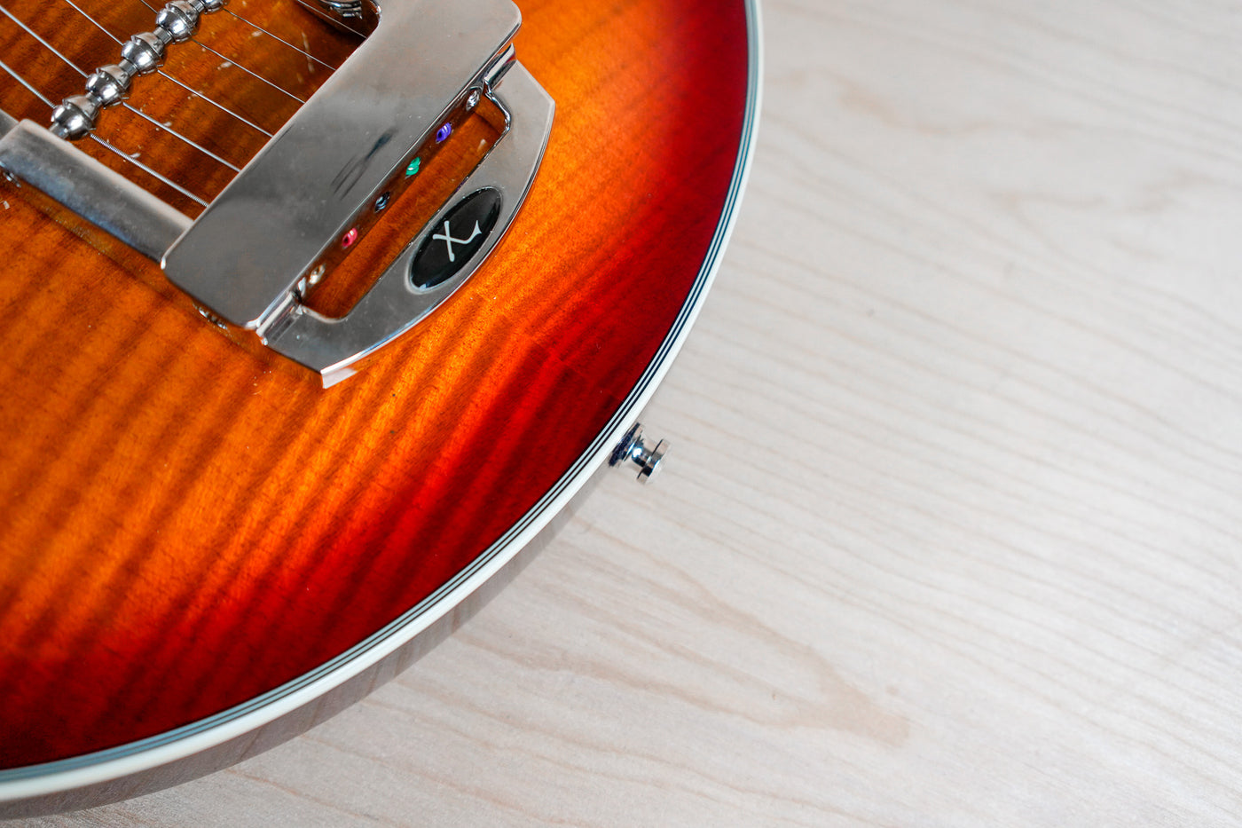 Michael Kelly Patriot Custom 2008 Cherry Burst Xtrem Tremolo w/ Bag