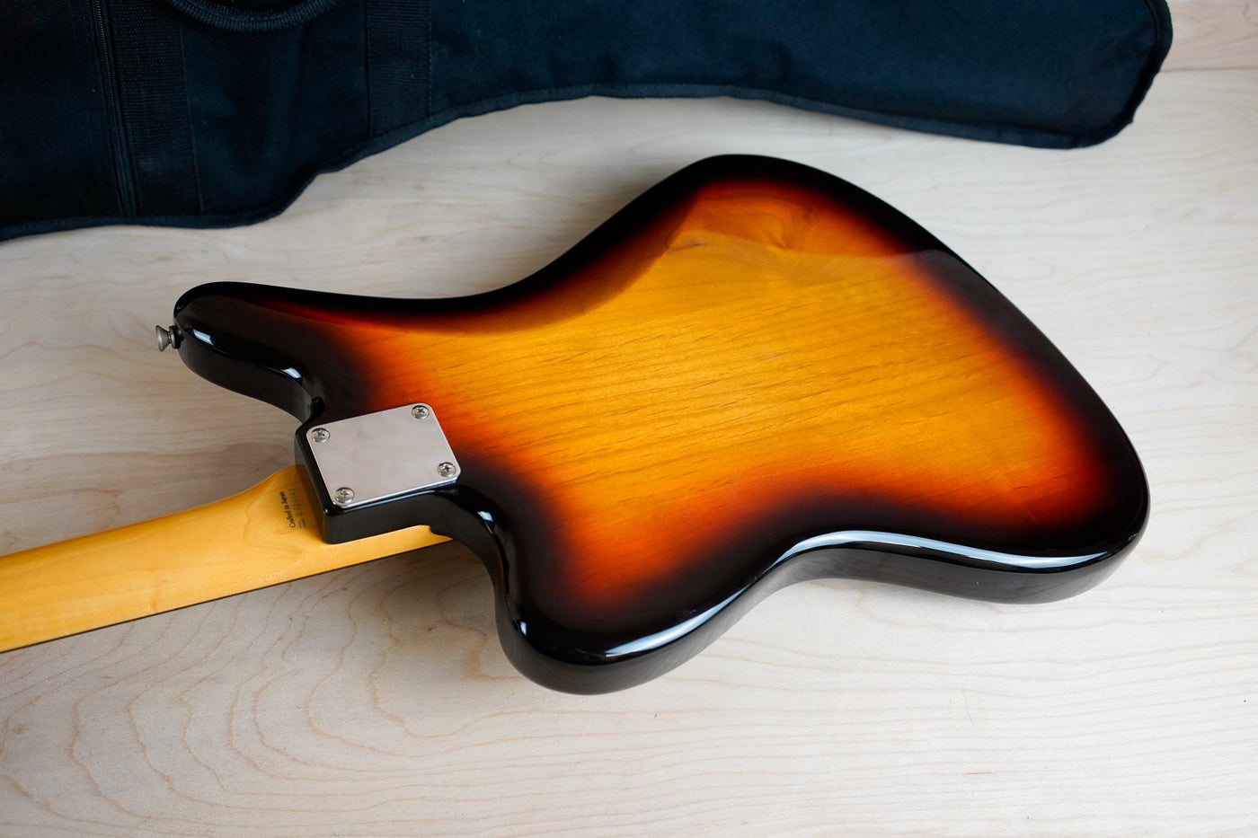 Fender MIJ JM-66 Jazzmaster Reissue 2004 Sunburst Crafted in Japan CIJ w/ Bag