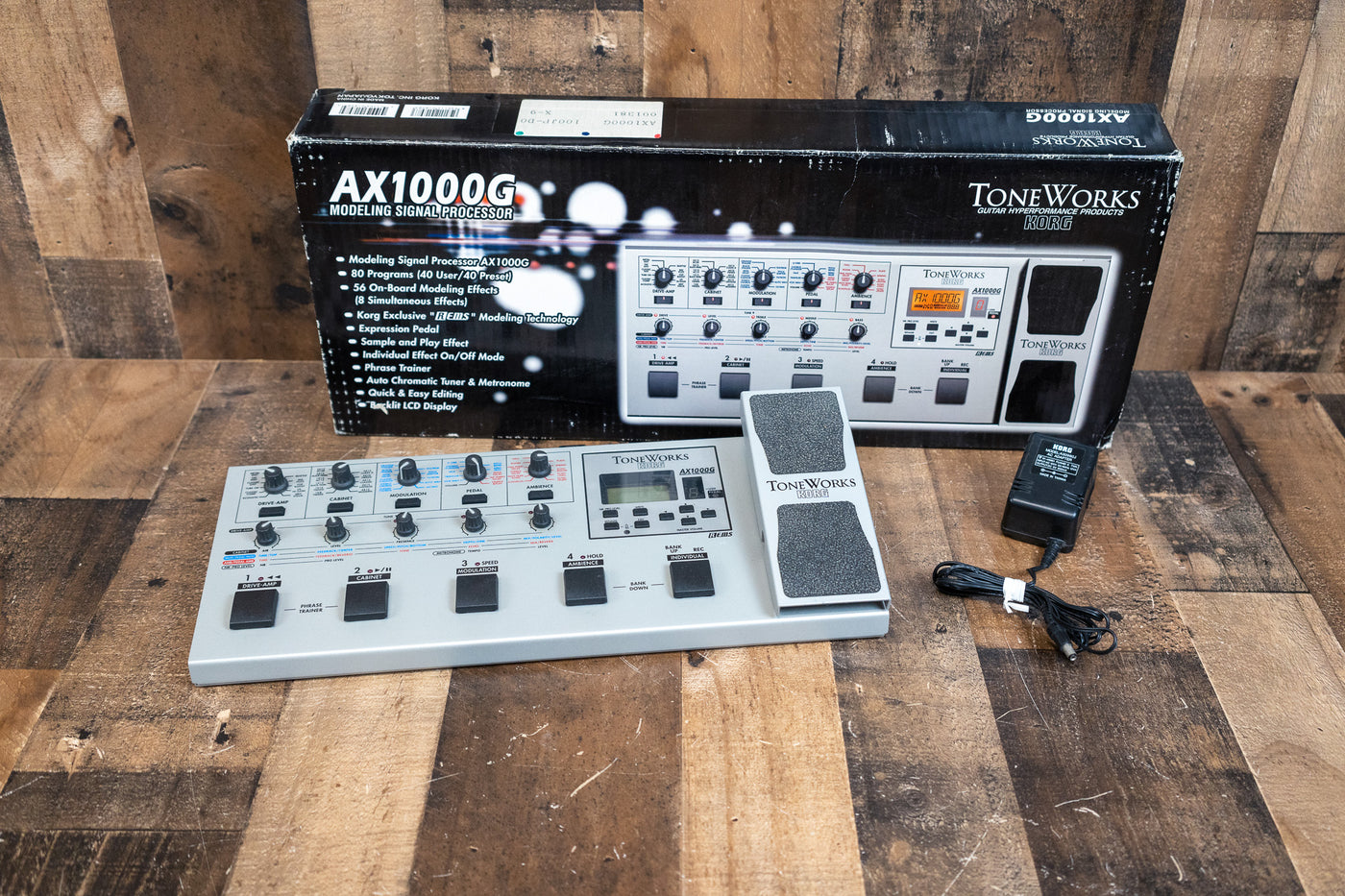 Korg AX1000G Guitar Multi Effects Floorboard Pedalboard w/ Box, Power Supply