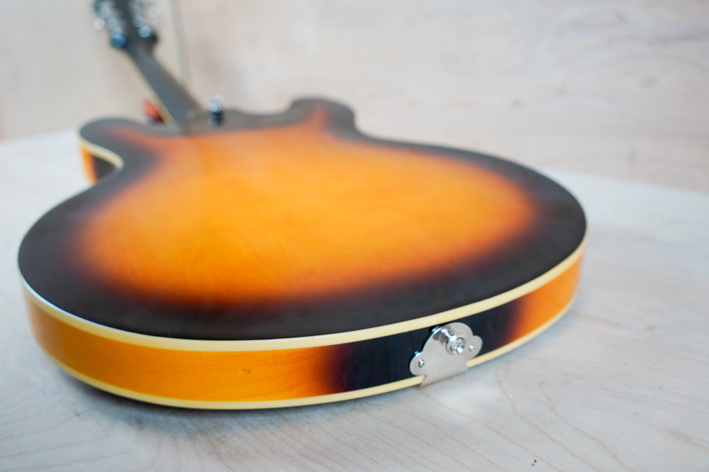 Epiphone Casino CH Reissue with Rosewood Fretboard 2010 Vintage Sunburst w/ Bag