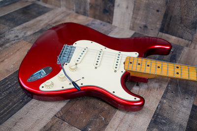 Fender Stratocaster USA 1979-1980 Candy Apple Red Refin Maple Fretboard w/ OHSC