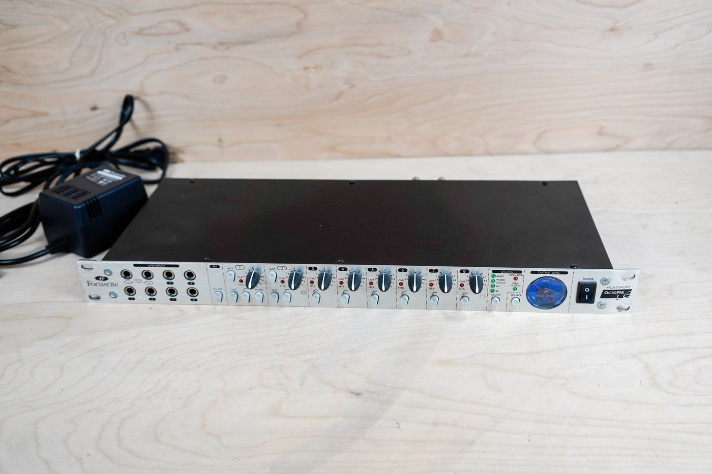 Focusrite Platinum Octopre LE 8-Channel Mic Preamp