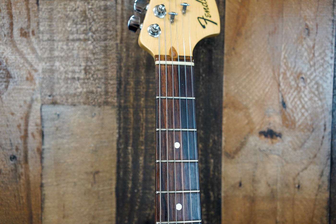 Fender 2006 Highway One Stratocaster HSS Sunburst Nitro Finish Rosewood Fretboard w/ Gig Bag